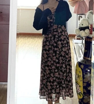 Fashionable floral dress